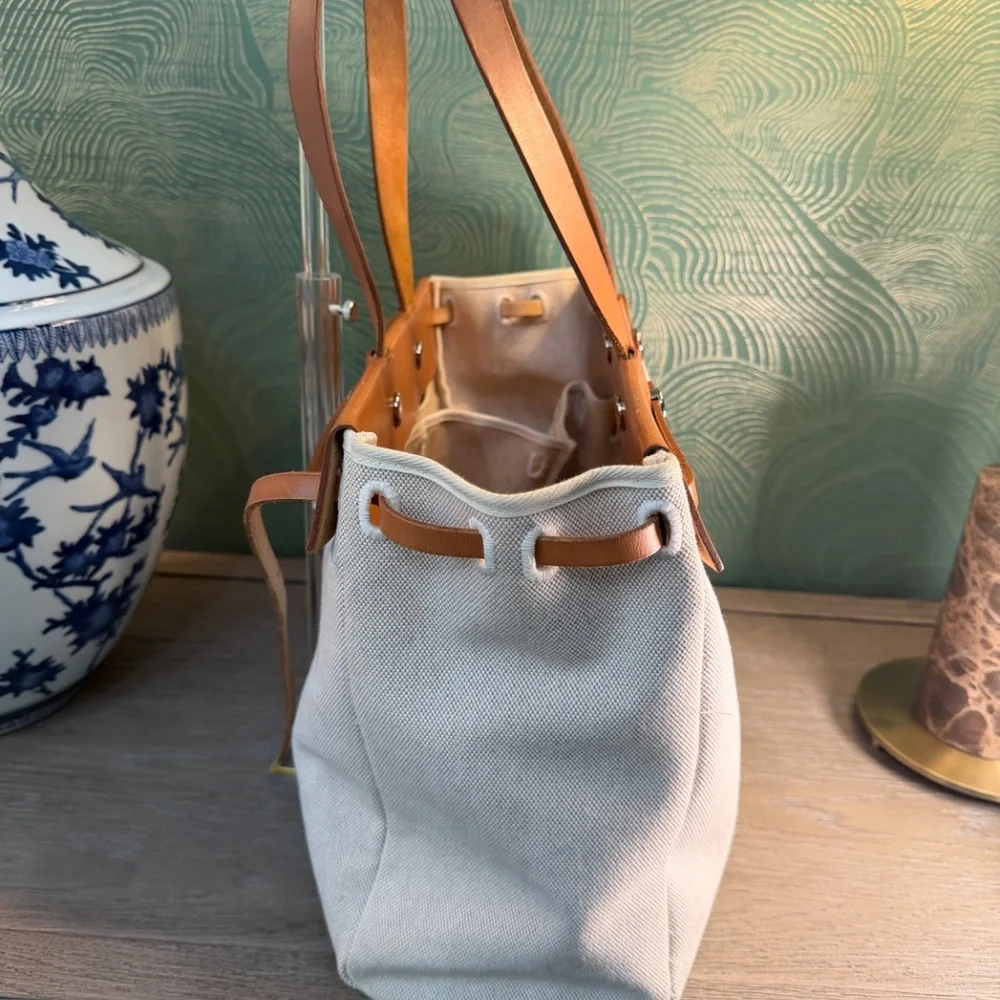 HERMES Cabas Toile H Tote Bag, Square F (2002) - Picture 7 of 16
